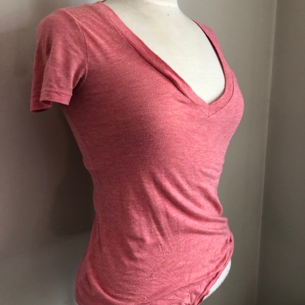 Pink tee